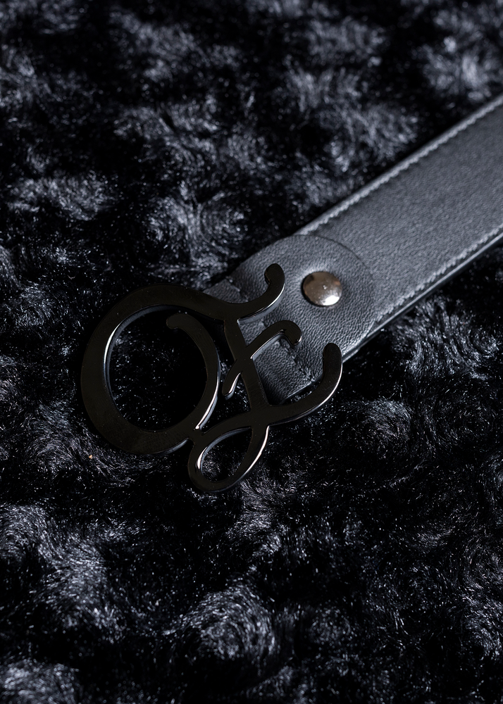 
                  
                    Load image into Gallery viewer, E by Eloquence Black Leather Belt
                  
                