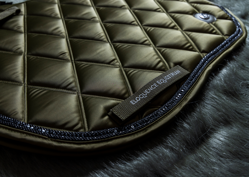 
                  
                    Load image into Gallery viewer, &amp;#39;The Majesty&amp;#39; Olive Green Jewel Jump Saddle Pad
                  
                