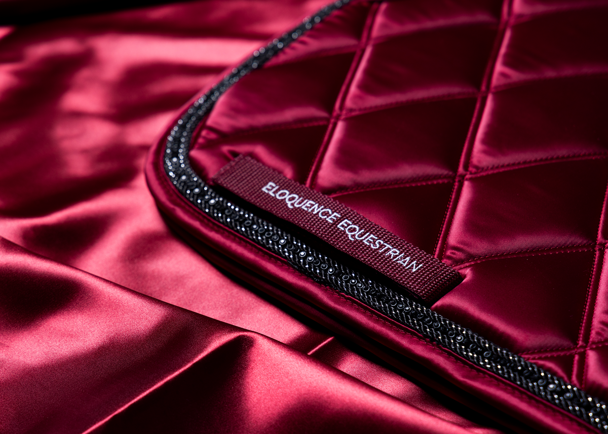 'The Empress' Ruby Red Jewel Saddle Pad – Eloquence Equestrian