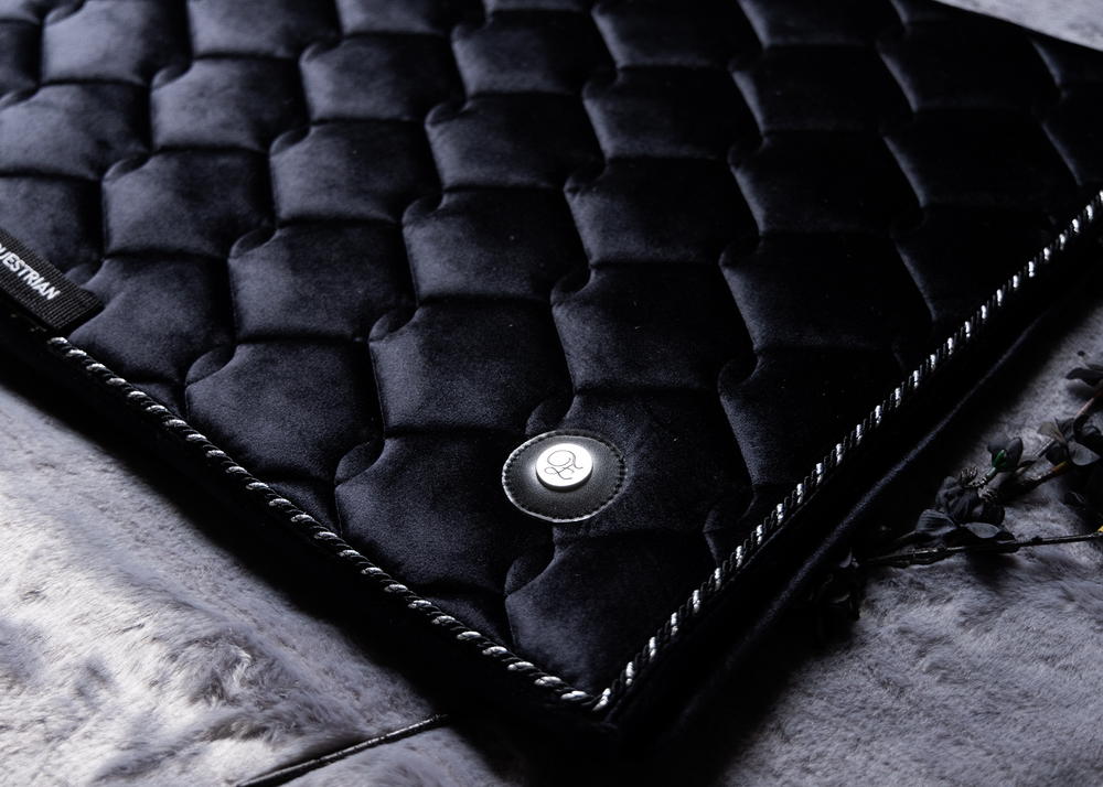 
                  
                    Load image into Gallery viewer, &amp;#39;The Emperor&amp;#39; Black Velvet Saddle Pad
                  
                