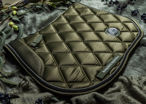 
                  
                    Load image into Gallery viewer, &amp;#39;The Majesty&amp;#39; Deep Olive Jump Saddle Pad
                  
                