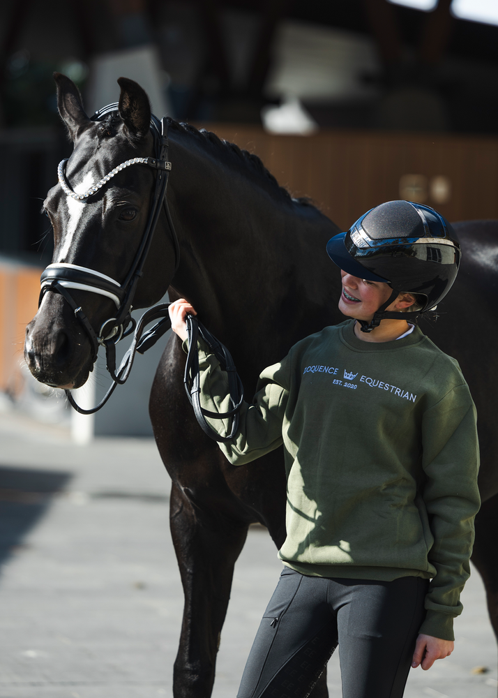 
                  
                    Load image into Gallery viewer, Olive &amp;#39;Matilda&amp;#39; Equestrian Fleece Pullover
                  
                