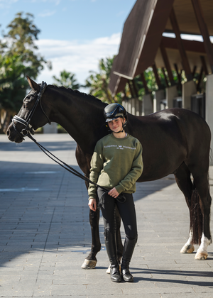 
                  
                    Load image into Gallery viewer, Olive &amp;#39;Matilda&amp;#39; Equestrian Fleece Pullover
                  
                