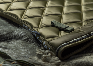 
                  
                    Load image into Gallery viewer, &amp;#39;The Majesty&amp;#39; Deep Olive Saddle Pad
                  
                